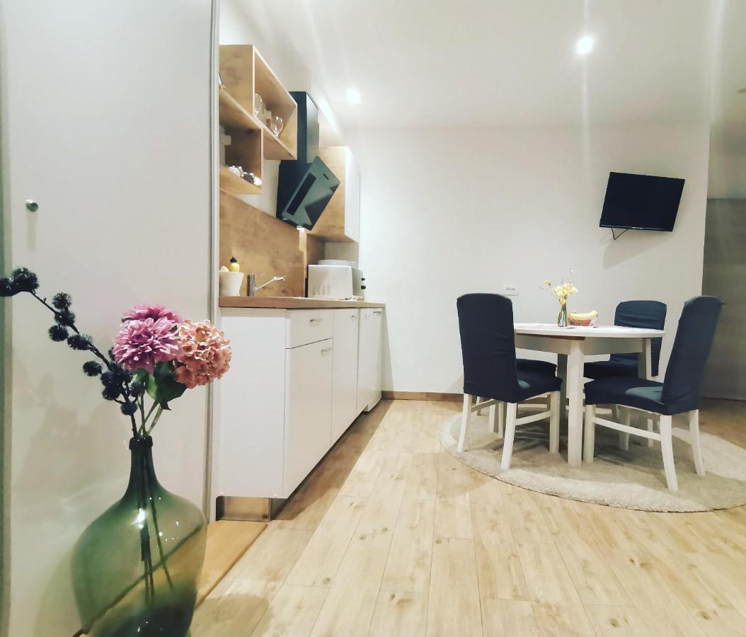 Apartment Sandra2 Lovran Εξωτερικό φωτογραφία
